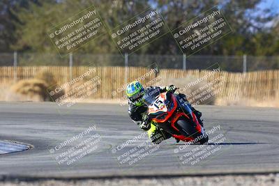 media/Feb-26-2022-CVMA (Sat) [[cf63580b09]]/Race 4 500 Supersport-350 Supersport/